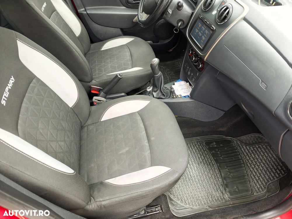 Dacia Sandero - 13