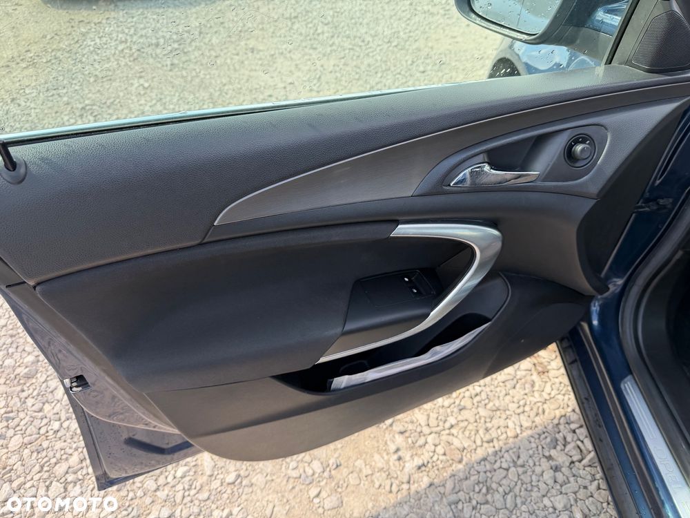 Opel Insignia 2.0 Turbo Edition - 29