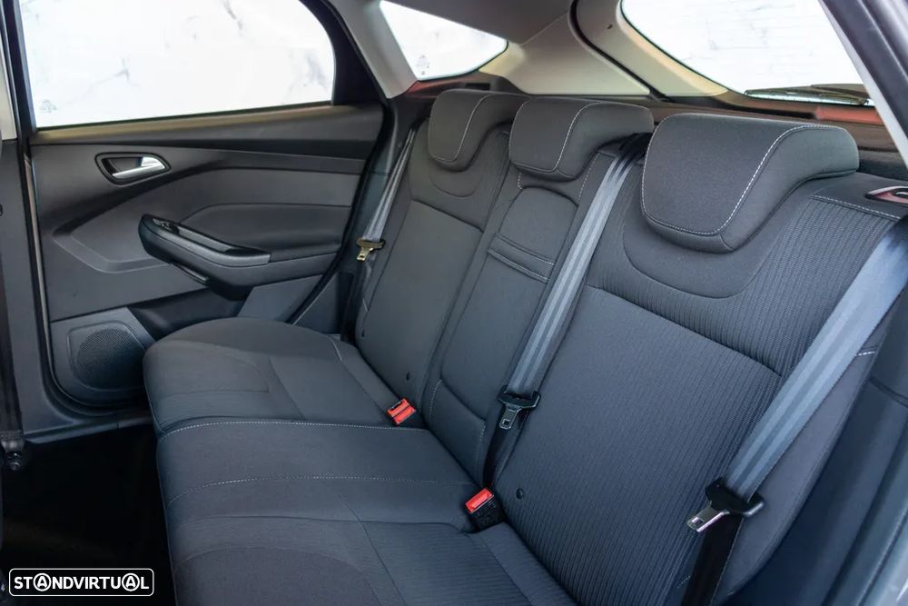 Ford Focus 1.0 EcoBoost S&S SYNC Edition - 17