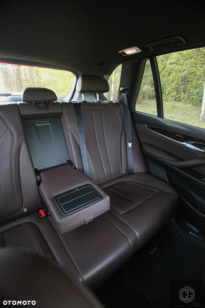BMW X5 xDrive25d - 14