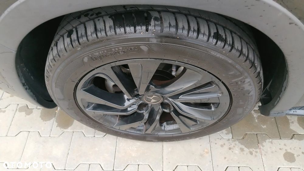 Citroën DS4 Cross 1.6 BlueHDi Be Chic S&S - 16