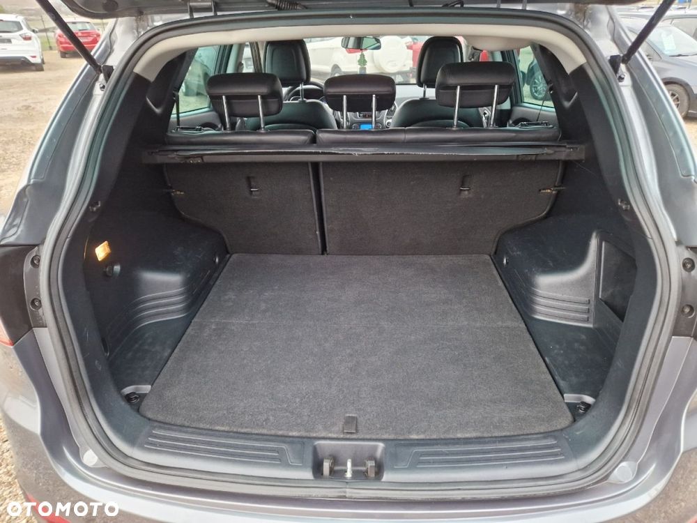 Hyundai ix35 2.0 CRDi 4WD Automatik Premium - 20