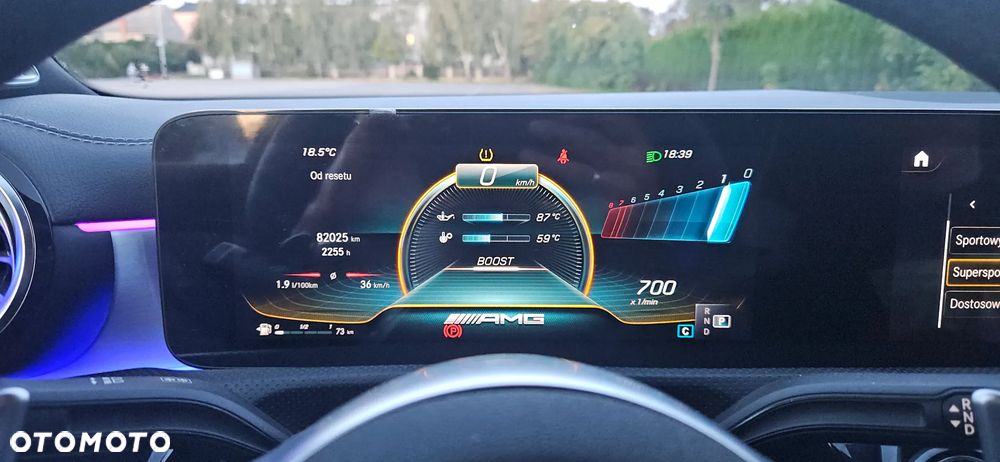 Mercedes-Benz CLA - 26