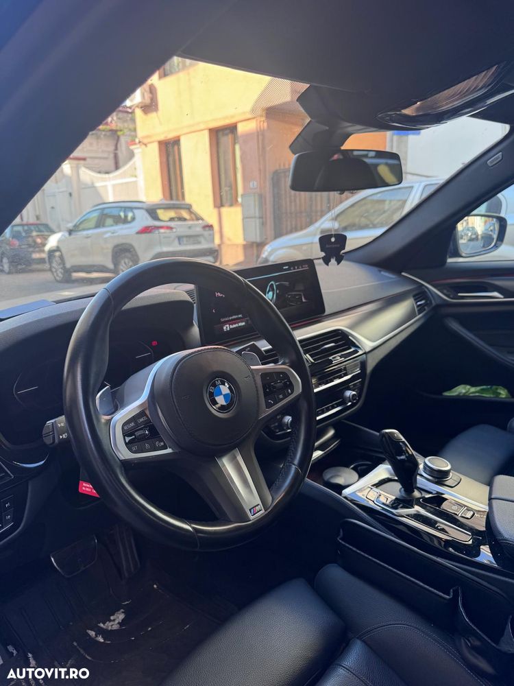 BMW Seria 5 520d xDrive AT MHEV - 3