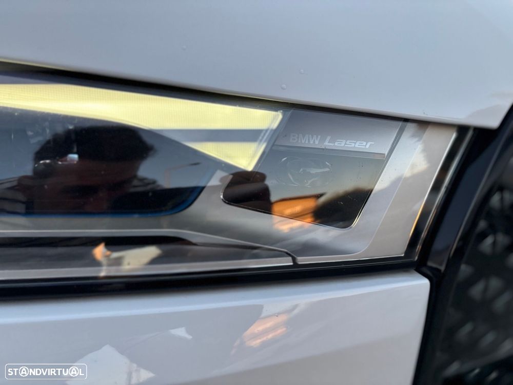 BMW iX xDrive 40 Pack Desportivo - 11