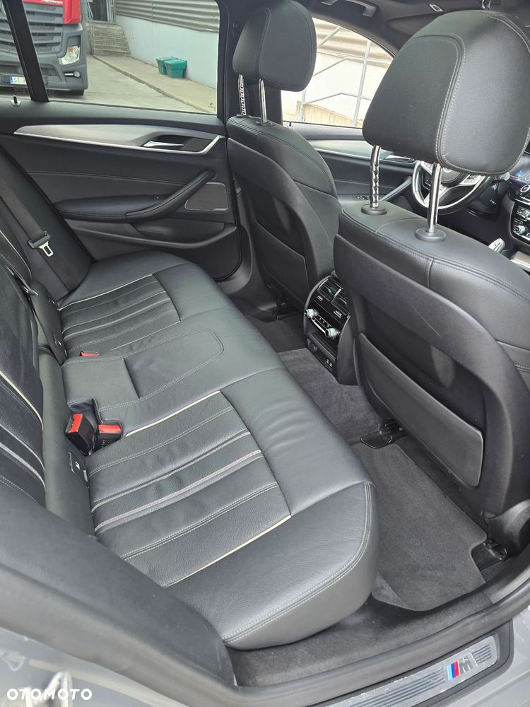 BMW Seria 5 530e M Sport sport - 15