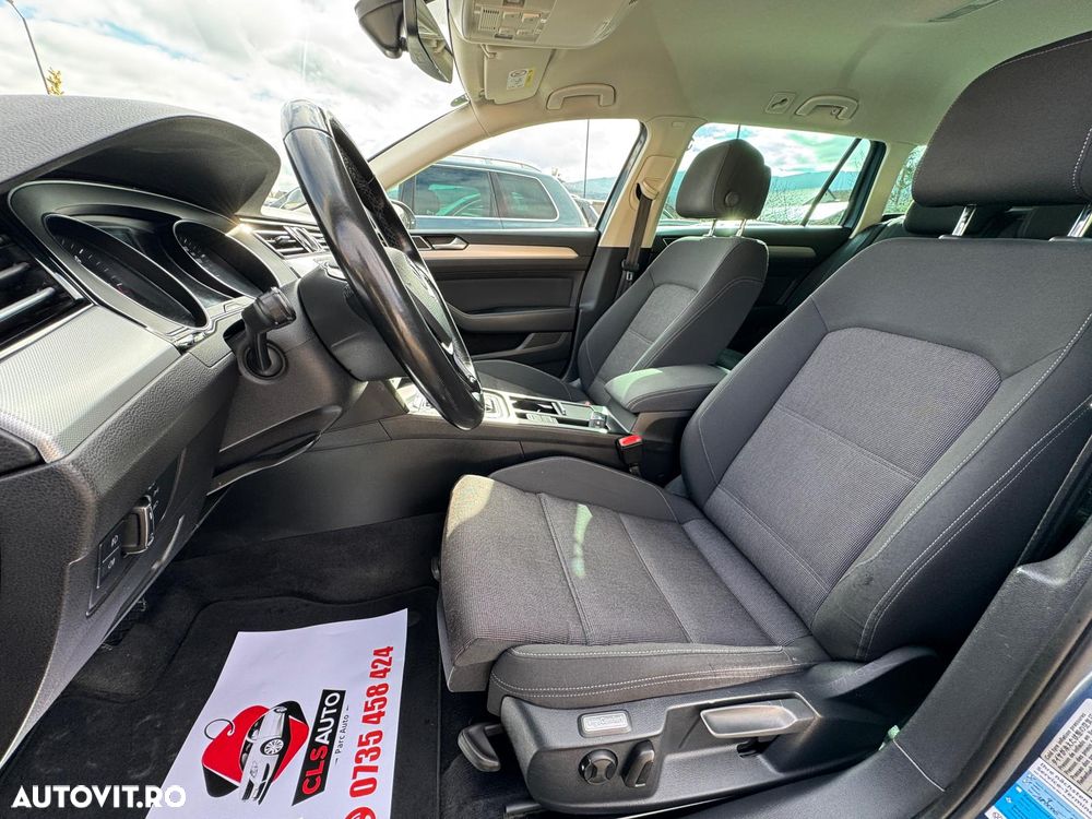 Volkswagen Passat 2.0 TDI SCR DSG Business - 12