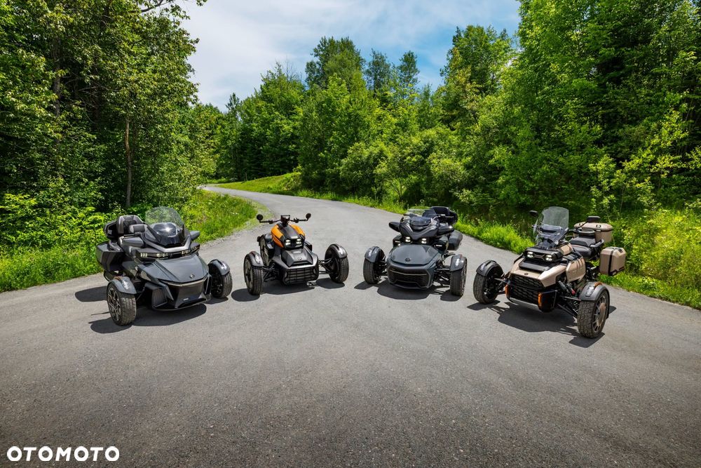 Can-Am Spyder - 2