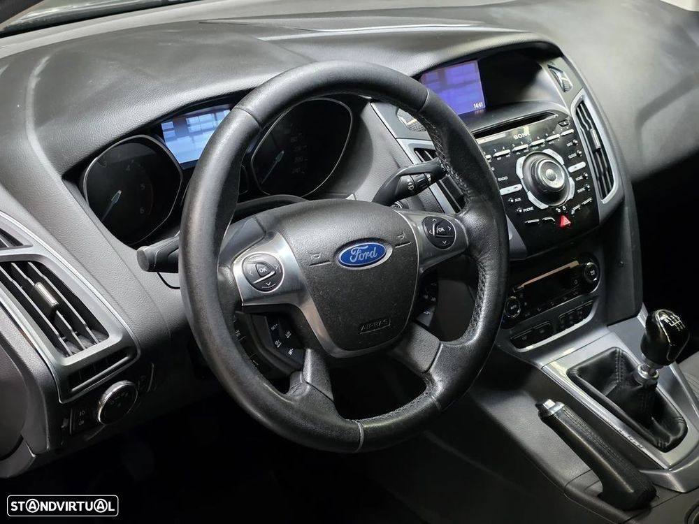 Ford Focus SW 1.6 TDCi DPF Titanium - 15