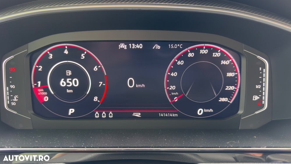 Volkswagen ARTEON 2.0 TSI DSG R-Line - 11