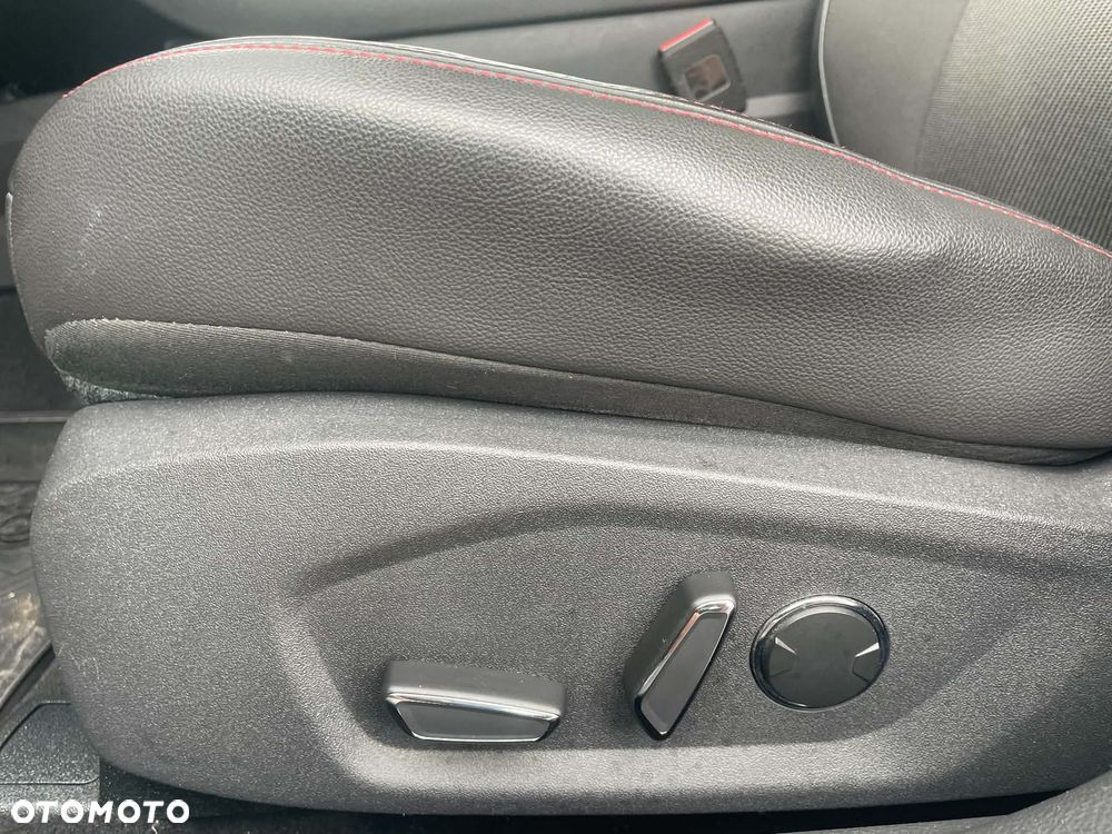 Ford Mondeo 2.0 TDCi Bi-Turbo PowerShift-Aut ST-Line - 13