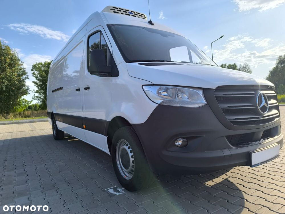 Mercedes-Benz Sprinter 315, Automat, Mroźnia, Chłodnia + Funkcja Grzania, Długi (4.25m) - 33