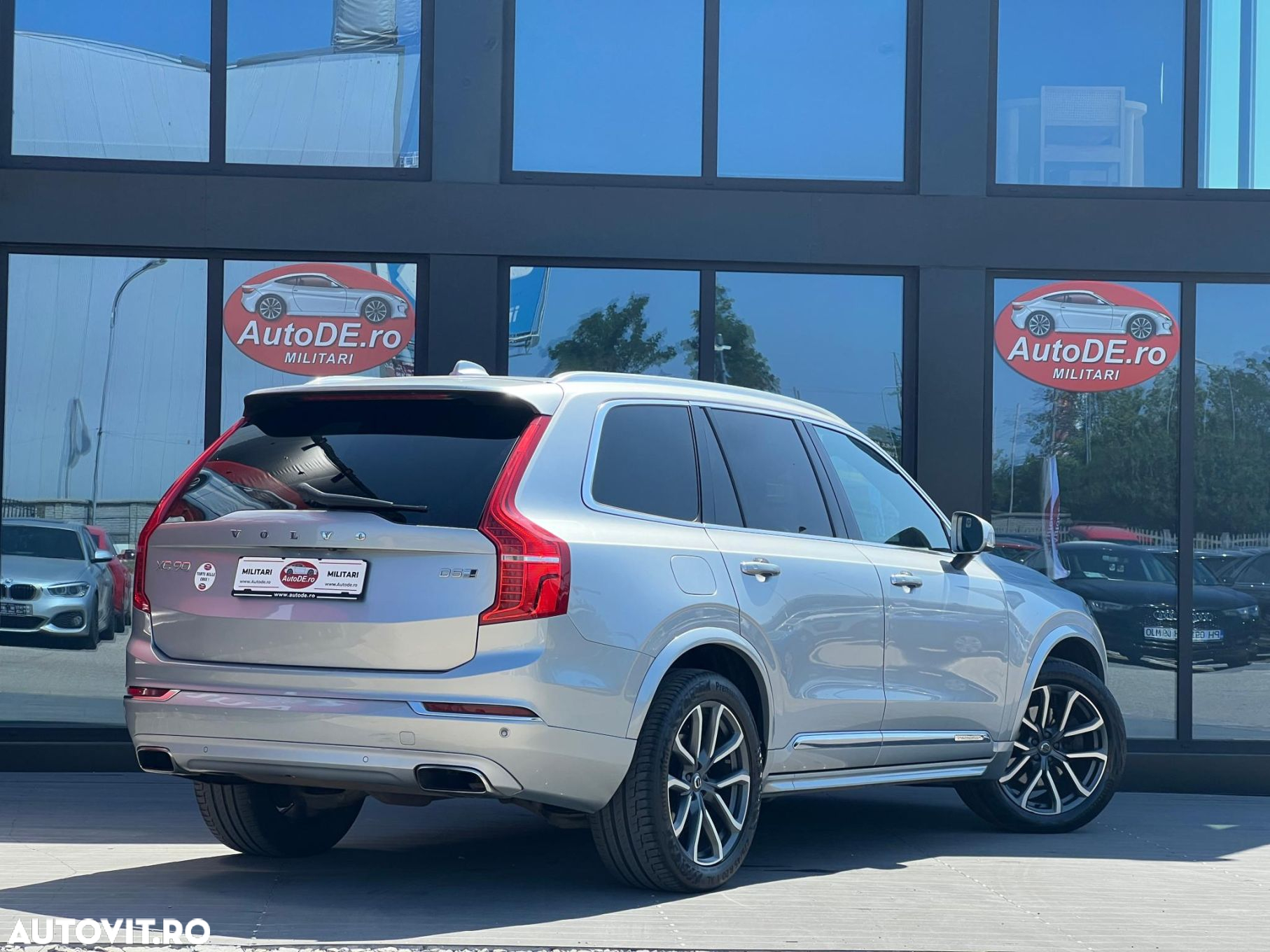 Volvo XC 90 - 3