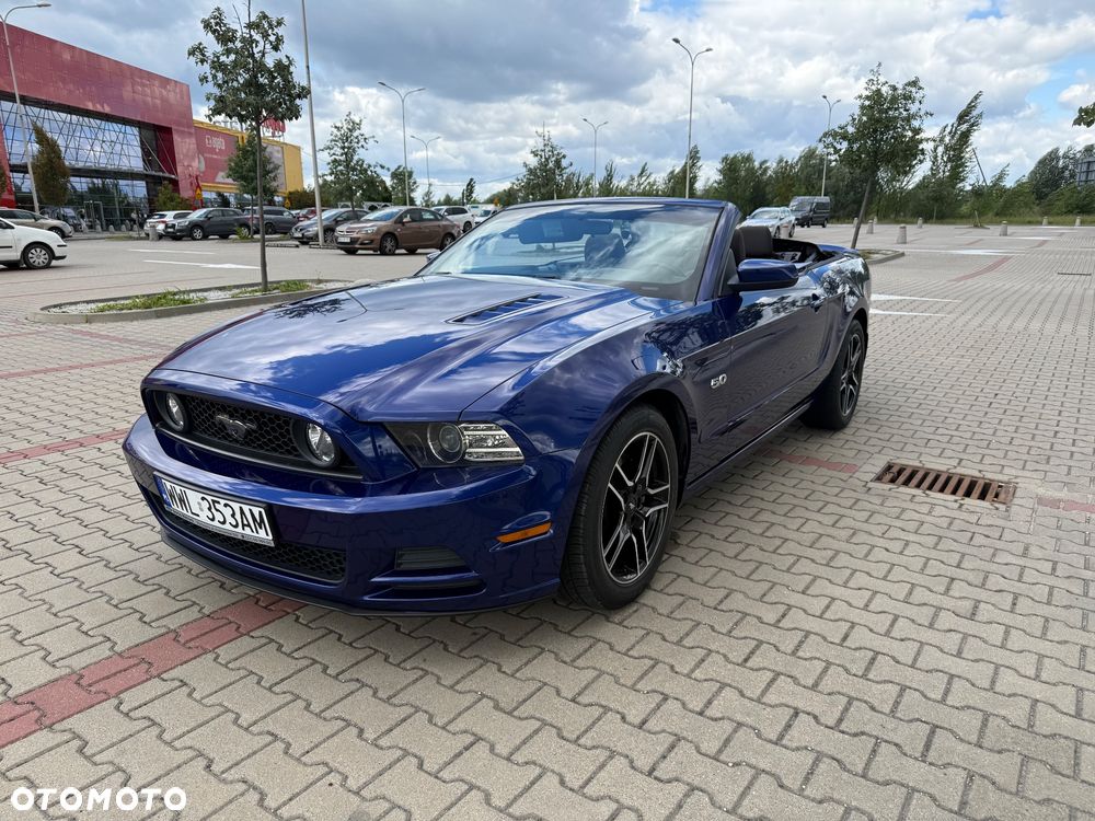 Ford Mustang 5.0 V8 GT - 6
