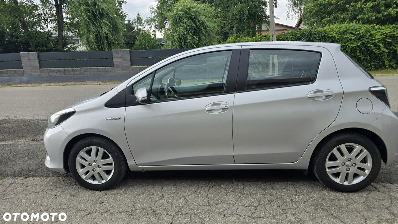 Toyota Yaris - 8