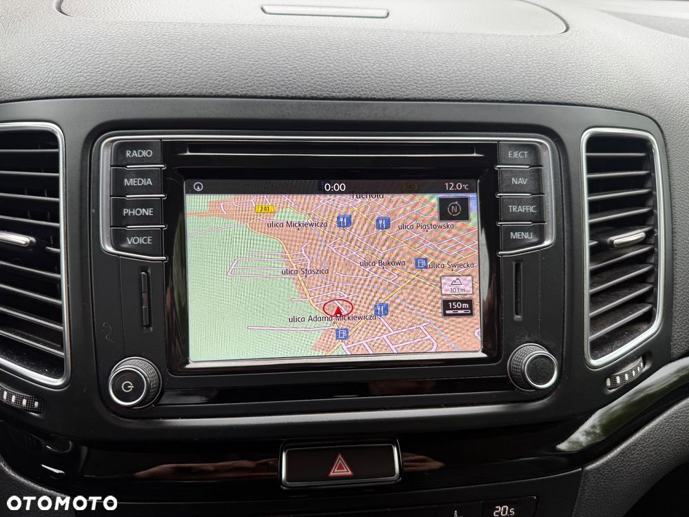 Volkswagen Sharan 2.0 TDI DSG (BlueMotion Technology) Highline - 31