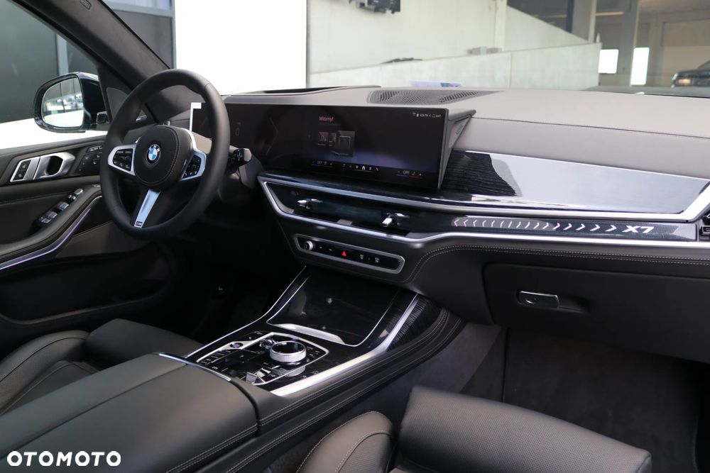BMW X7 xDrive40d mHEV M Sport sport - 17
