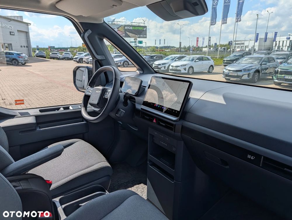 Kia PV5 - 5