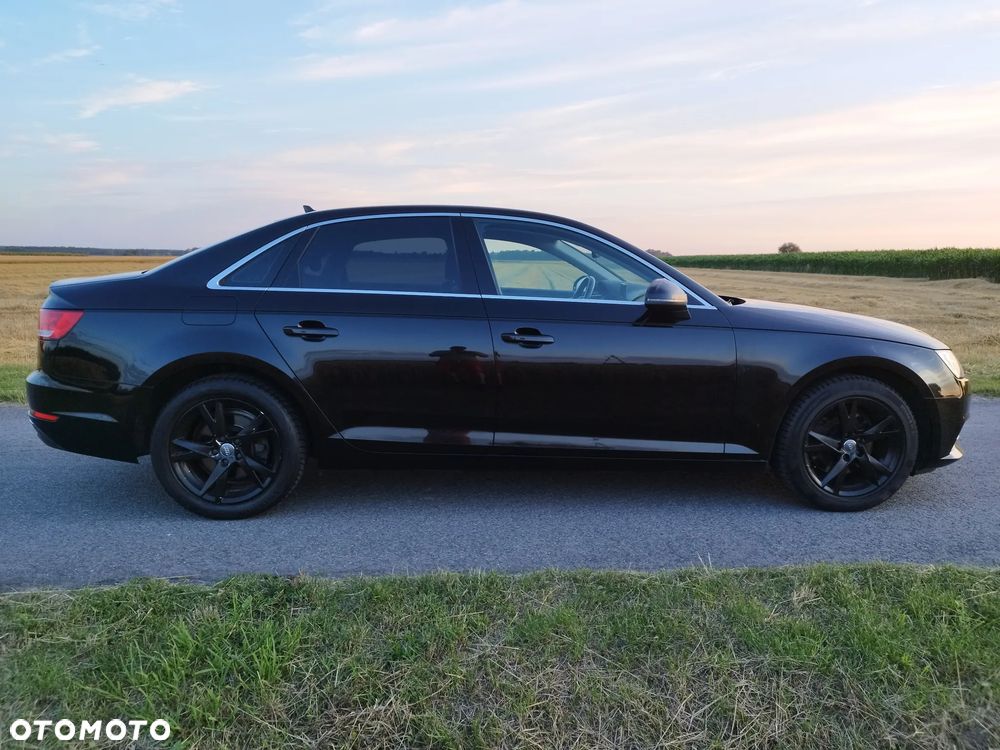 Audi A4 Limousine 2.0 TDI DPF clean diesel Ambiente - 7