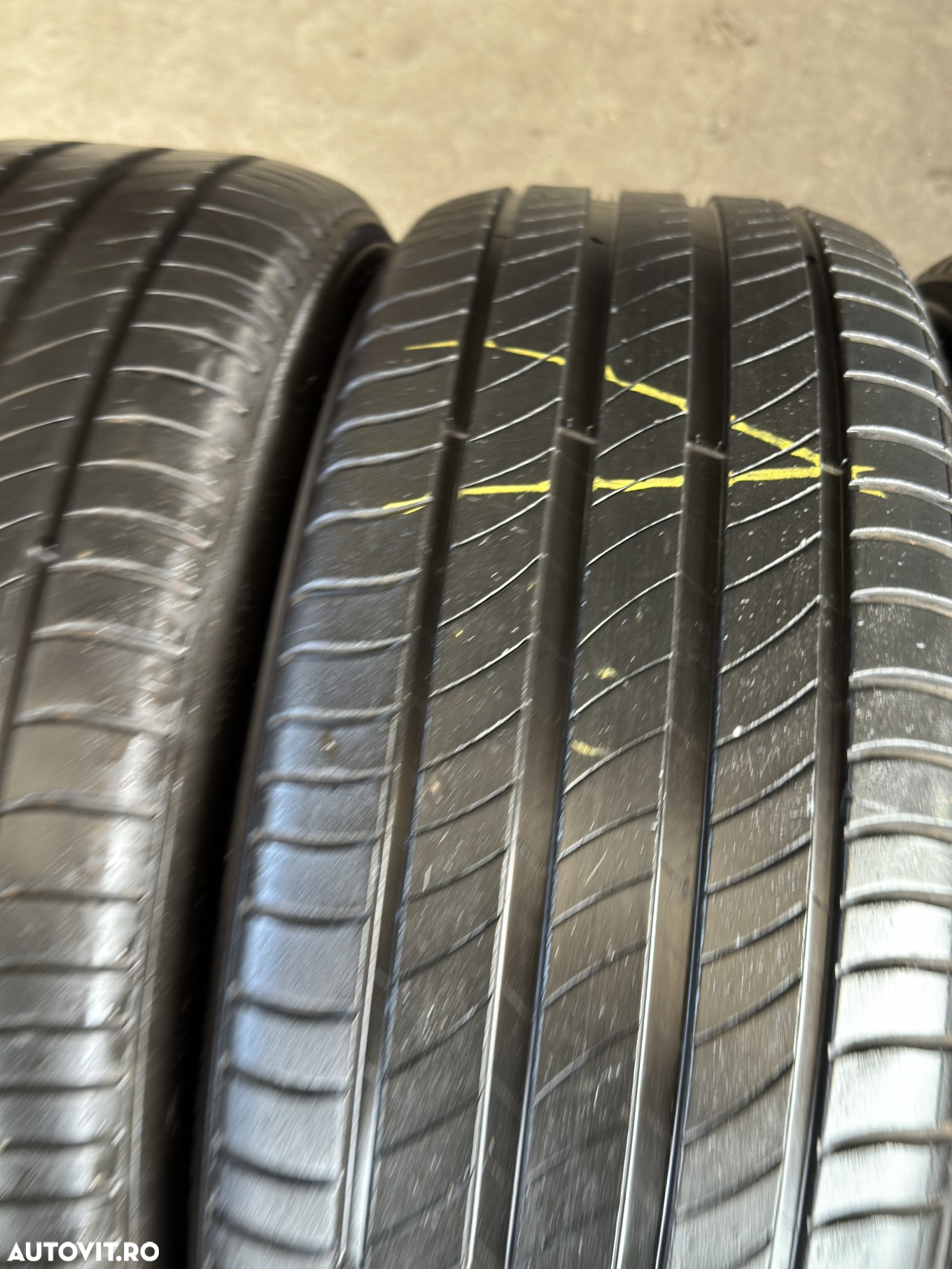 Vând 4 anvelope 235/55/18 michelin de vară la 6,5mm - 5