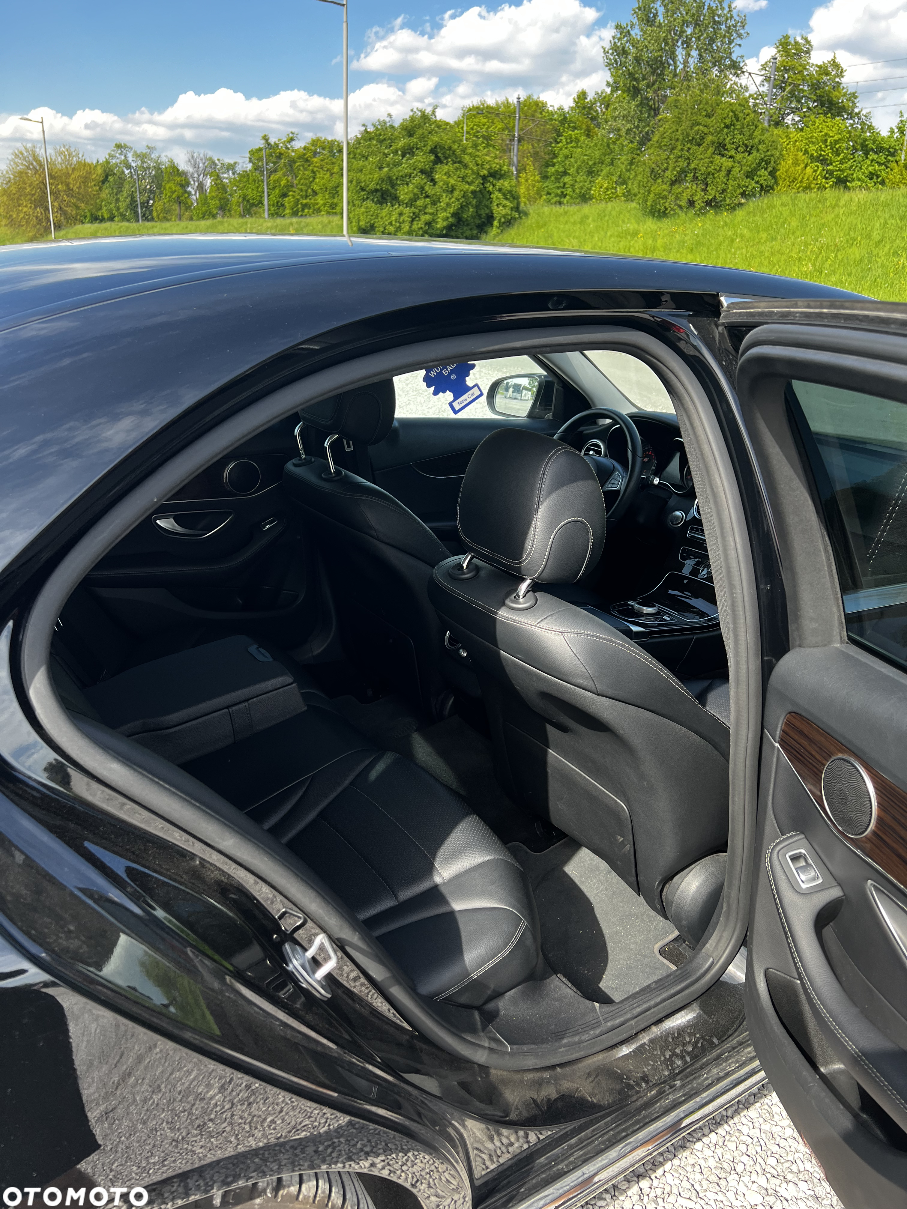 Mercedes-Benz Klasa C 300 9G-TRONIC - 13