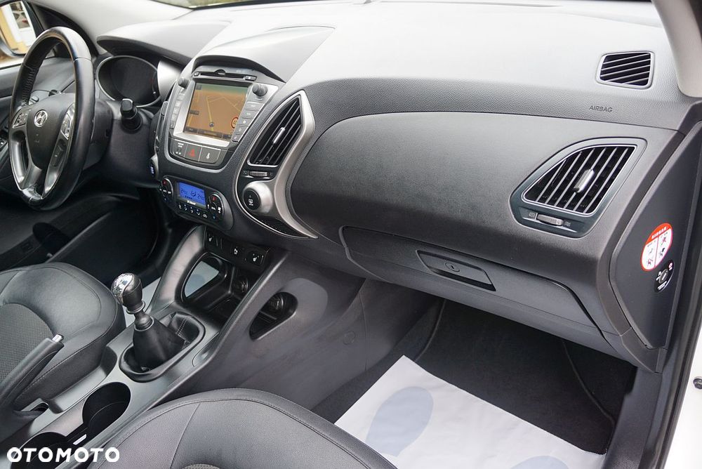 Hyundai ix35 1.7 CRDi Premium 2WD - 14
