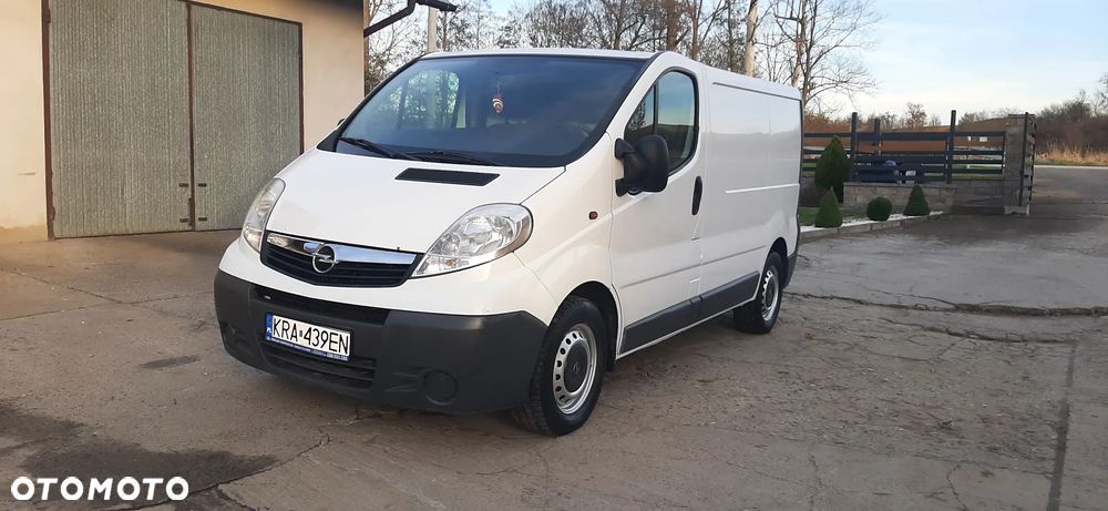 Opel Vivaro - 15