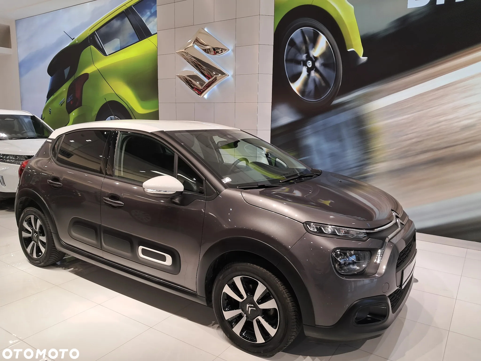 Citroën C3 1.2 PureTech Shine - 2