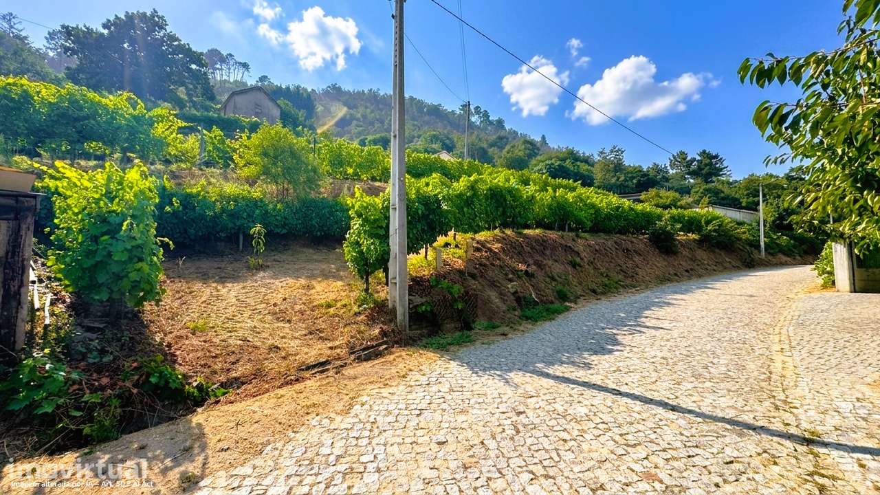 TERRENO URBANO com 1560m2 para Construção-Santa Marinha do ZêzereBaião - Grande imagem: 5/32