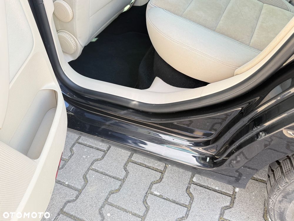 Volkswagen Golf - 28