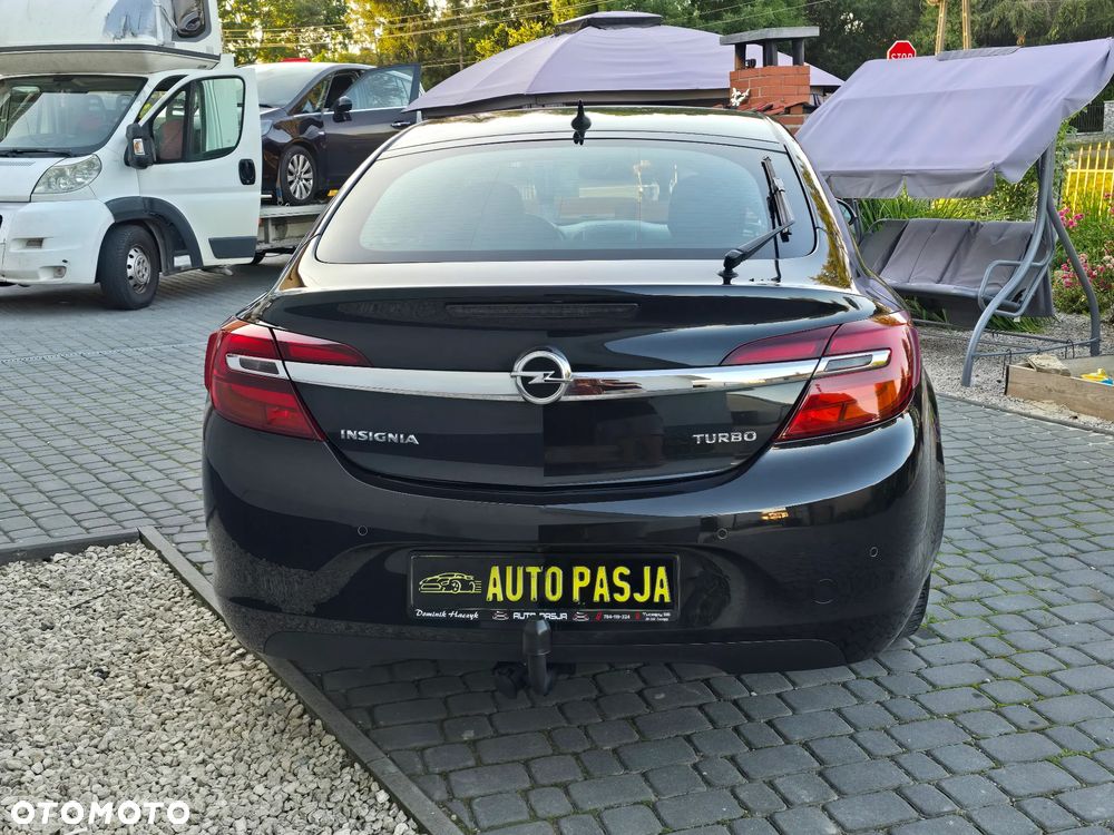 Opel Insignia 1.6 T Cosmo S&S - 12