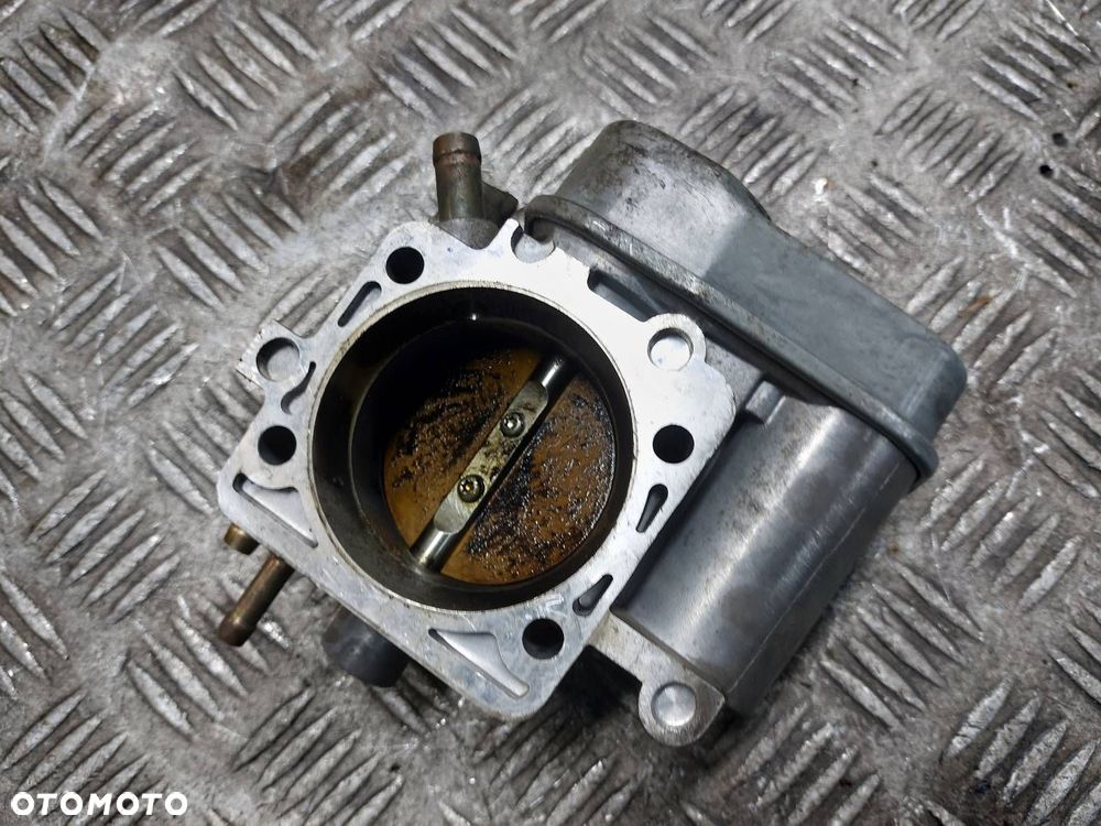 PRZEPUSTNICA OPEL VECTRA C 1.8 16V 09128518 - 2