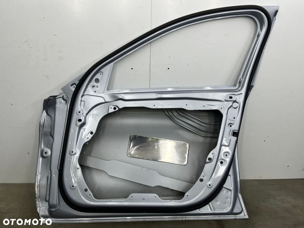 Drzwi Mercedes C-klasa W205 4 IV 14-21r. prawe przednie prawy przód 2057220210 - 11