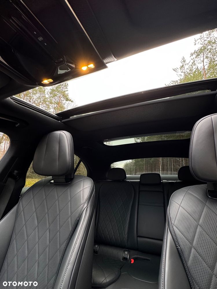 Mercedes-Benz Klasa E - 28