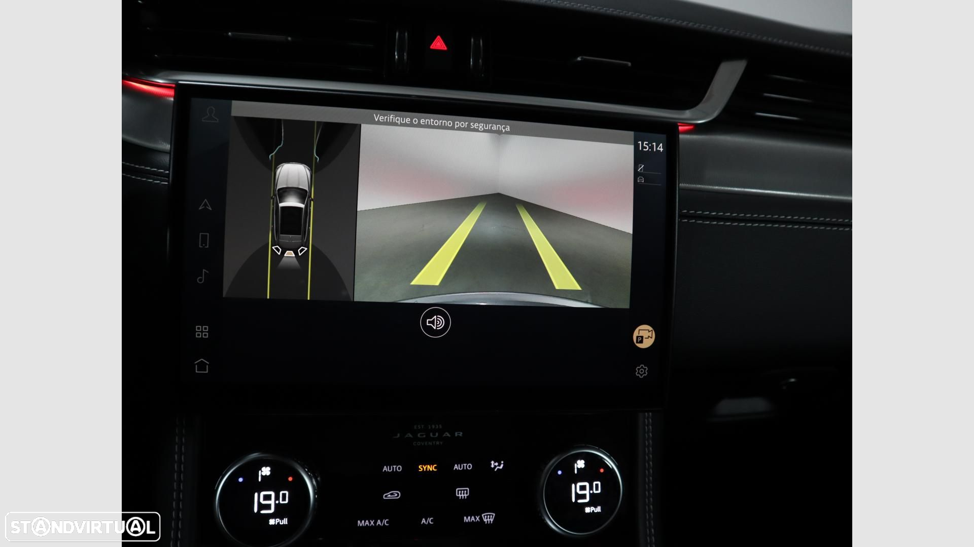 Jaguar F-Pace 2.0 P400e AWD R-Dynamic S - 11