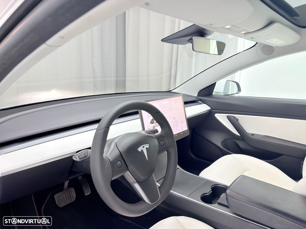 Tesla Model 3 Long-Range Dual Motor AWD - 22