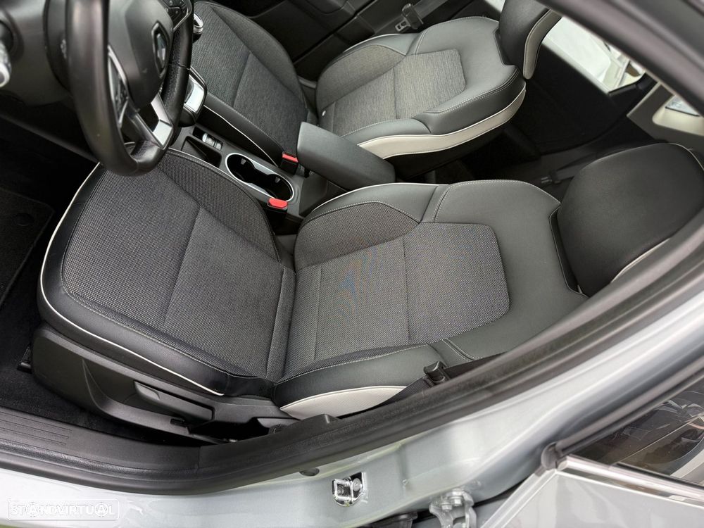 Renault Captur 1.5 dCi Exclusive - 24