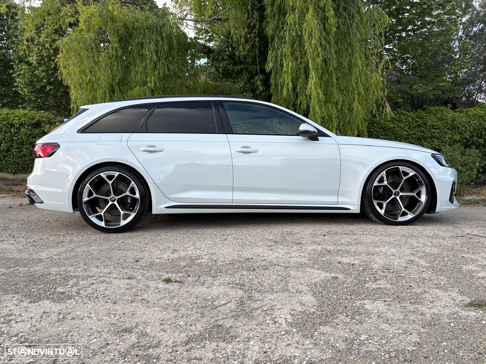 Audi RS4 Avant quattro tiptronic - 49