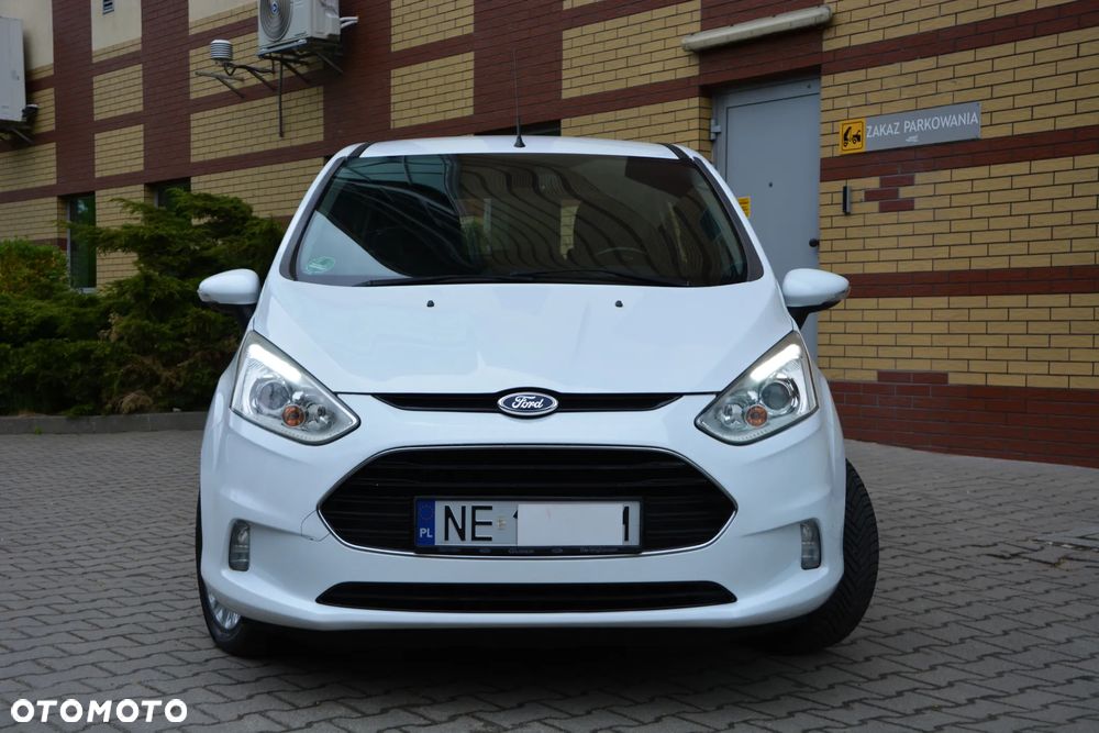 Nissan Qashqai 1.5 dCi DPF visia - 25