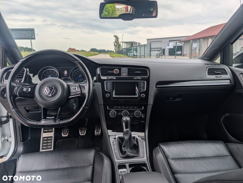 Volkswagen Golf 2.0 TSI BMT 4Mot R - 18