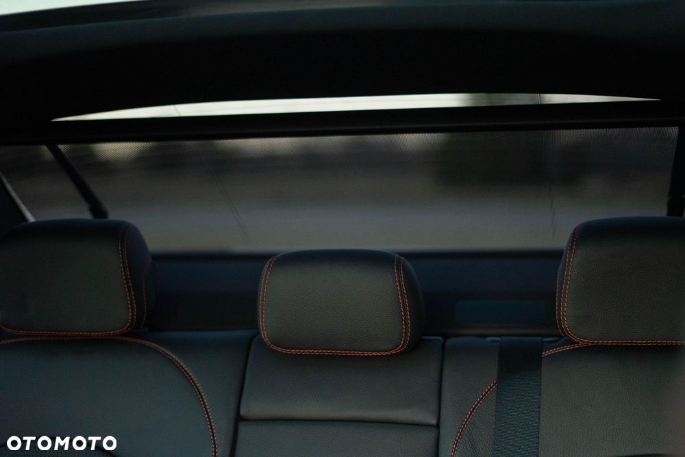 Mercedes-Benz Klasa C AMG 43 4Matic AMG TCT 9G - 31