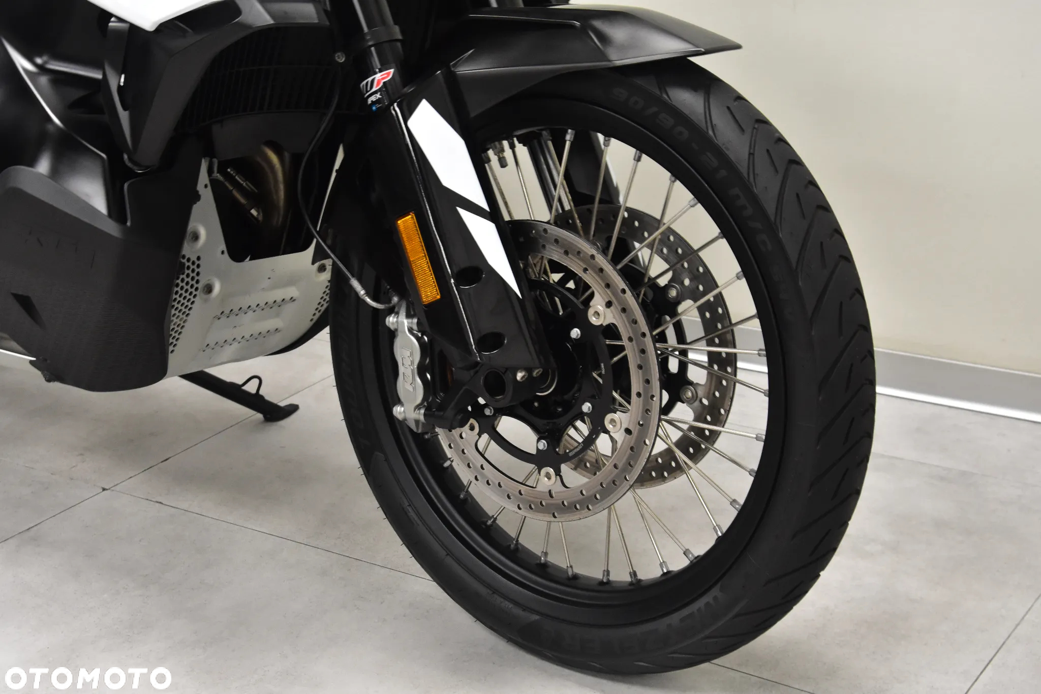 KTM Adventure - 29
