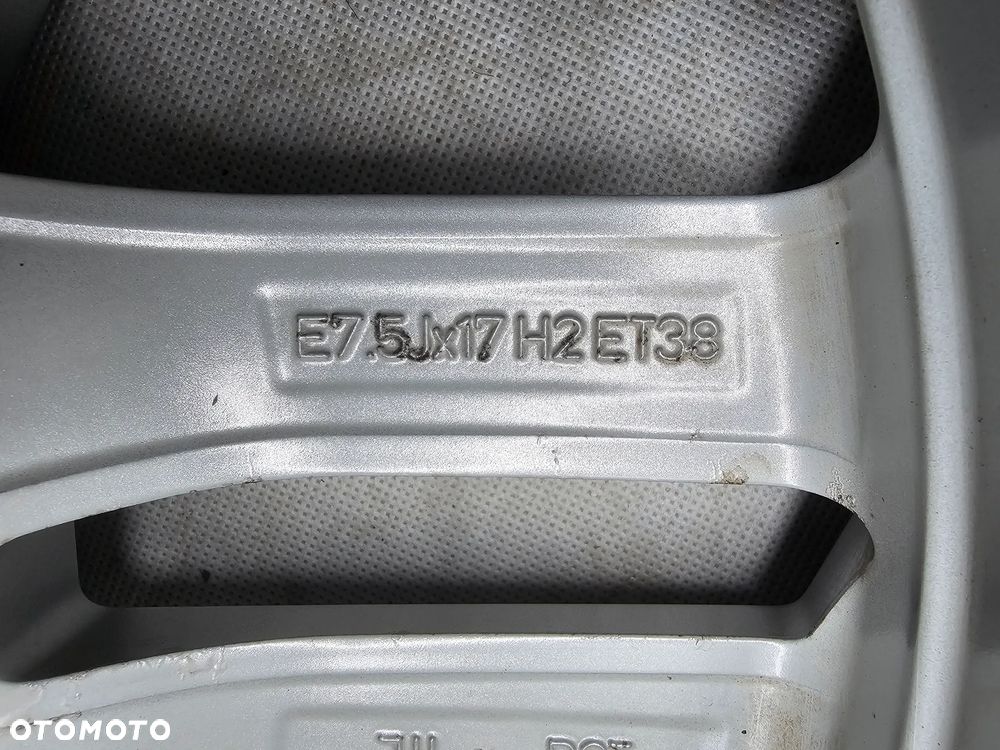 Felgi 17 Audi A4 S4 8W0601025E 7,5x17 ET38 - 5