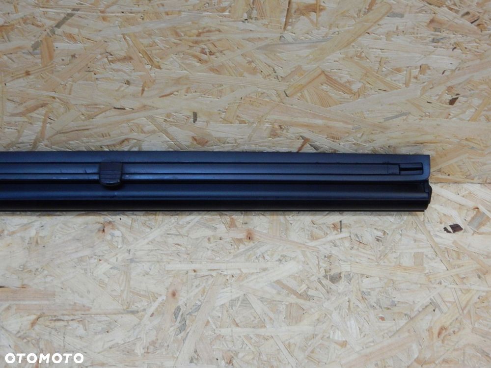 vw t5 multivan roleta boczka okna prawa tył 7h5861818 - 4