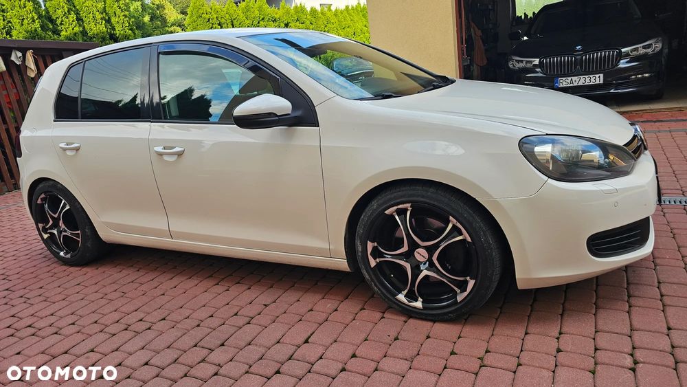 Volkswagen Golf Aktionsmodell 1.8 T Comfortline - 16