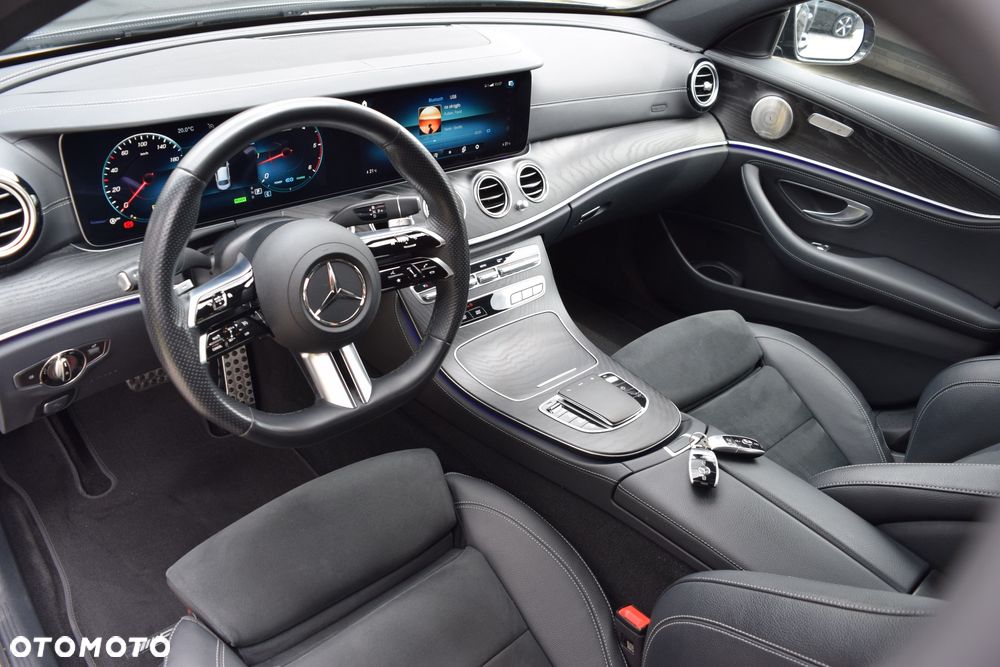 Mercedes-Benz Klasa E 220 d 4-Matic AMG/Avantgarde - 13