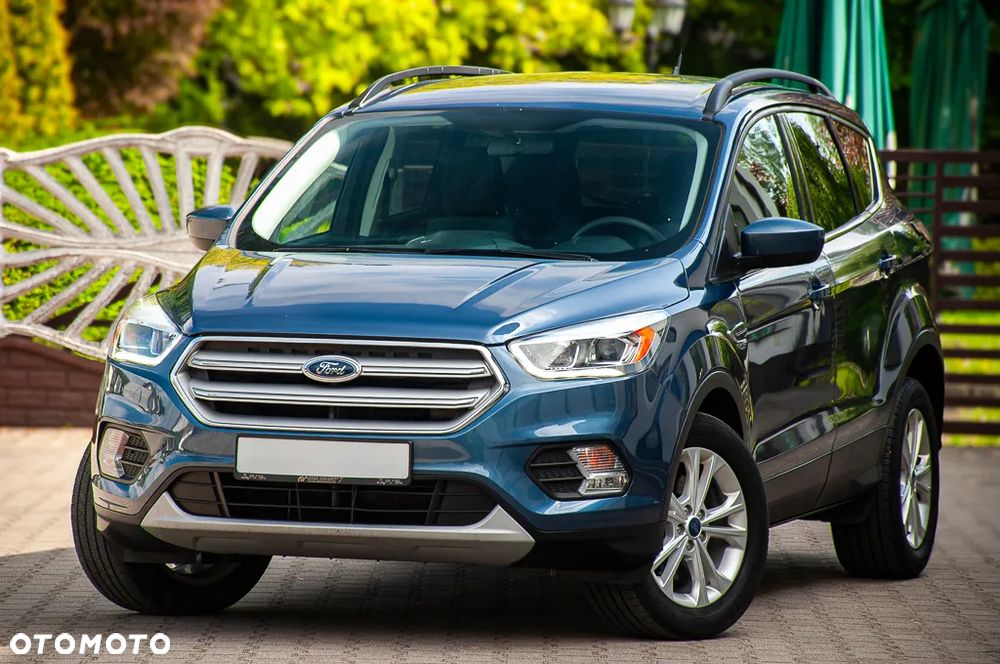 Ford Kuga 1.5 EcoBoost 4x4 Titanium - 1