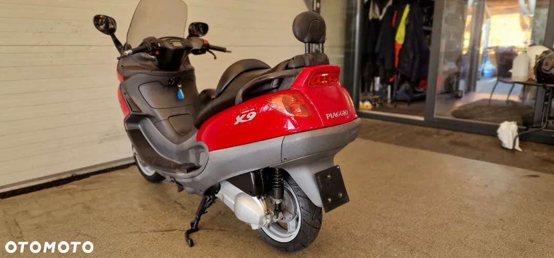 Piaggio X9 - 19