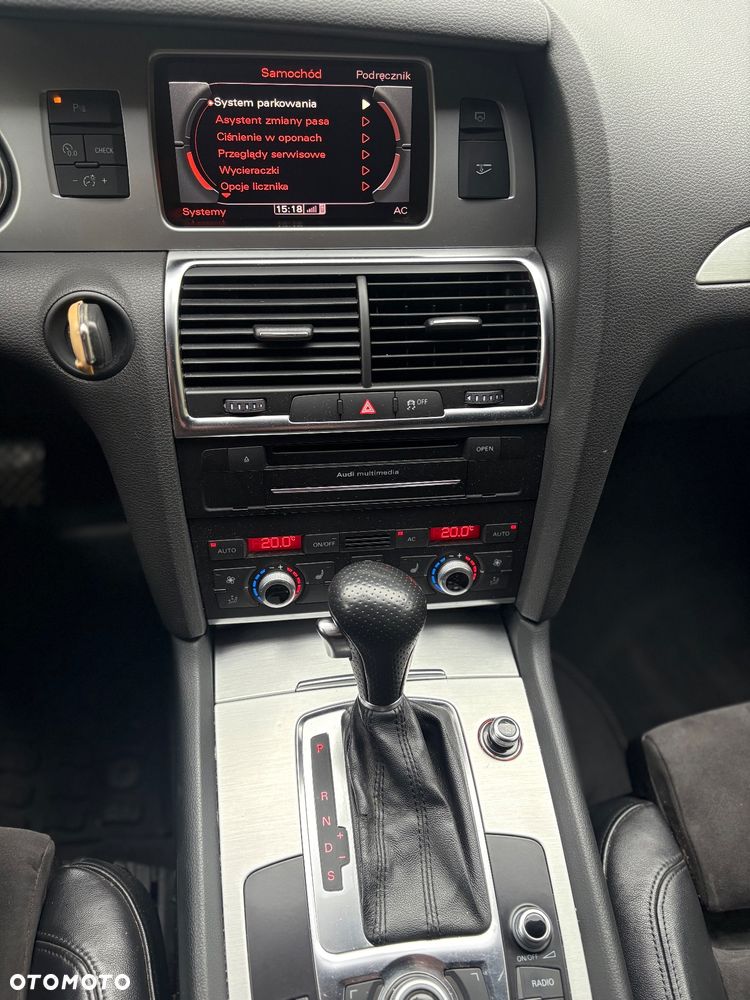 Audi Q7 - 25