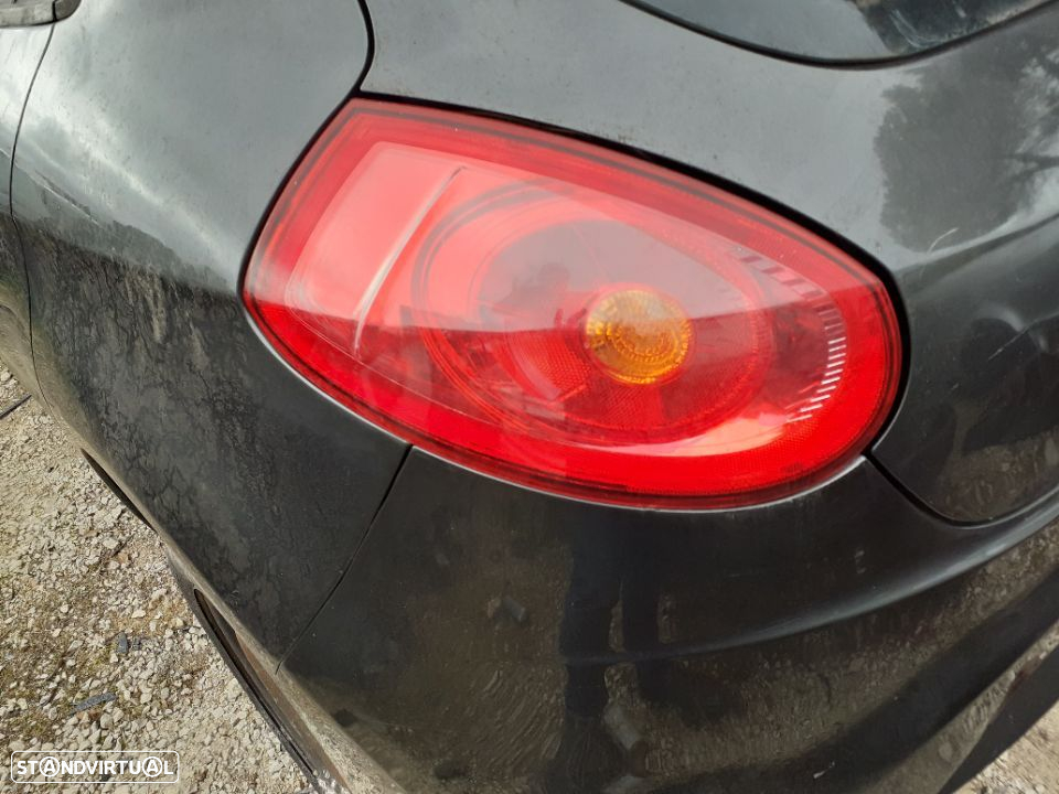 Fiat bravo mk 2 ano 2010 para pecas ler descricao - 3